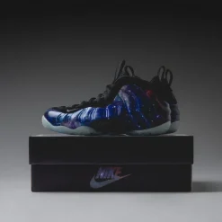Leder Sneaker|High-Top Sneaker*Nike Air Foamposite One QS *Galaxy* Obsidian / Anthracite / Black