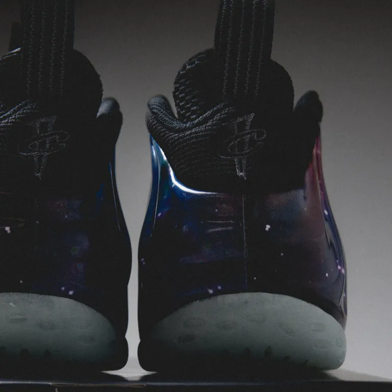 Leder Sneaker|High-Top Sneaker*Nike Air Foamposite One QS *Galaxy* Obsidian / Anthracite / Black