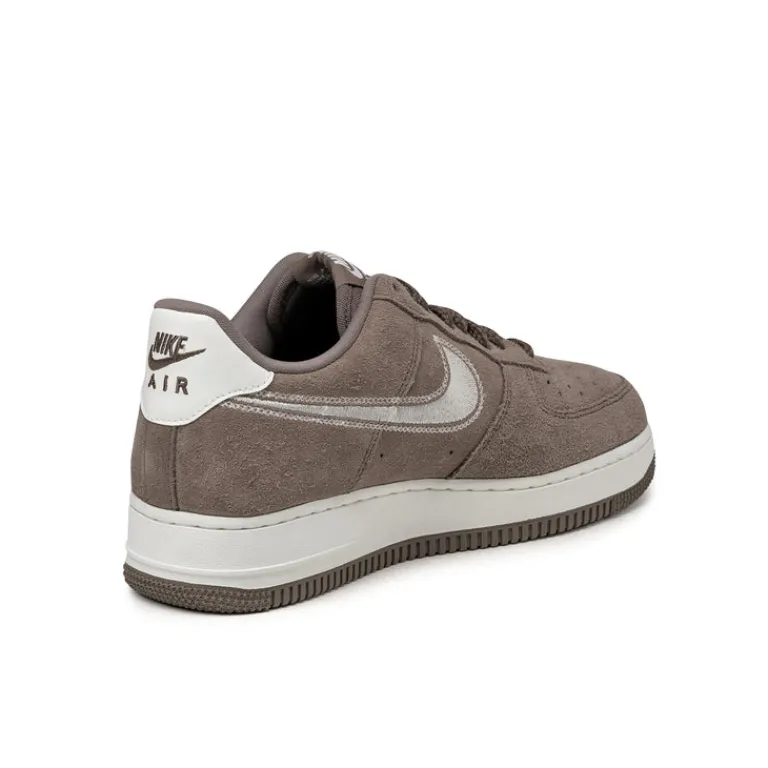 Leder Sneaker*Nike Air Force 1 '07 LV8 Mink Brown / Sail