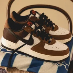 Leder Sneaker*Nike Air Force 1 Low Retro White / Black / Bison