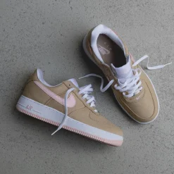 Leder Sneaker*Nike Air Force 1 Low Retro *Linen* Linen / Amosphere / White