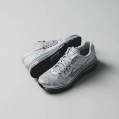 Vegane Sneaker|Retro Runner*Nike Air Max 2013 Metallic Silver / Metallic Silver / Black