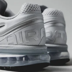 Vegane Sneaker|Retro Runner*Nike Air Max 2013 Metallic Silver / Metallic Silver / Black
