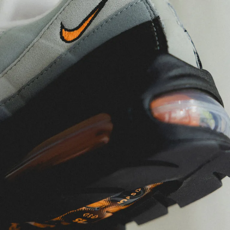 Leder Sneaker|Retro Runner*Nike Air Max 95 *Big Bubble* Black / Bright Mandarin / Clear Grey