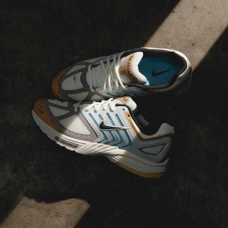 Leder Sneaker|Retro Runner*Nike Air Pegasus 2005 Sail / Anthracite / Phantom / Aquarius Blue