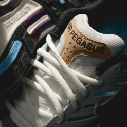 Leder Sneaker|Retro Runner*Nike Air Pegasus 2005 Sail / Anthracite / Phantom / Aquarius Blue