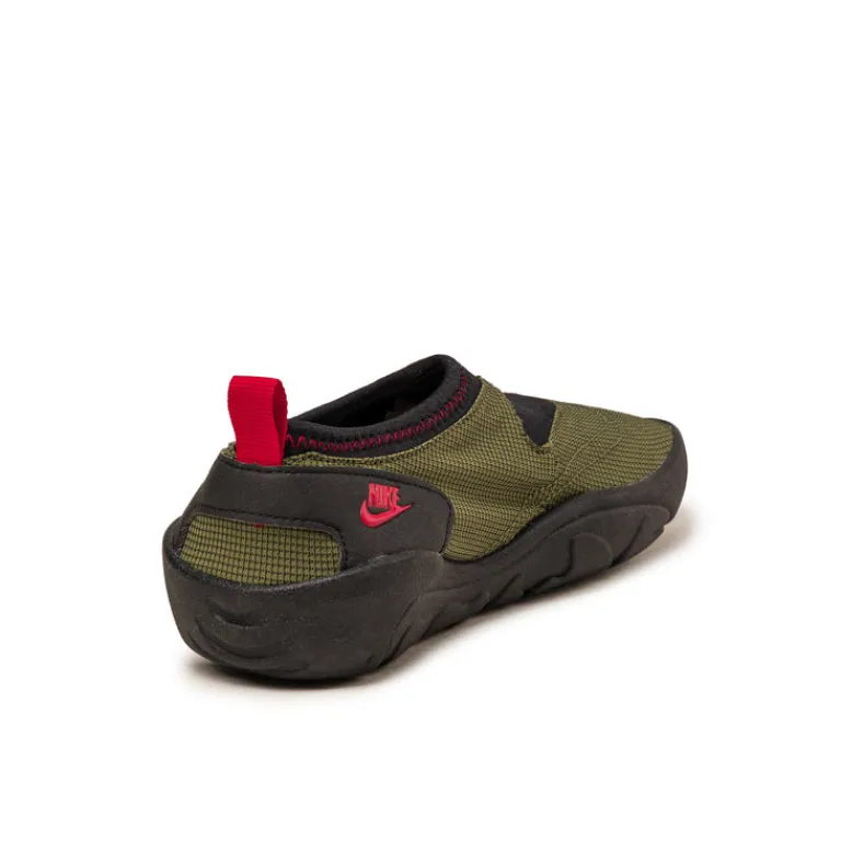 Vegane Sneaker*Nike Aqua Turf Medium Olive / University Red / Black