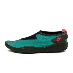 Vegane Sneaker*Nike Aqua Turf Turbo Green / Scarlet / Black
