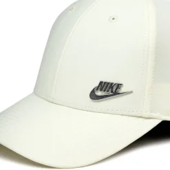 Caps & Bucket Hats*Nike Dri-Fit Club Structured Metal Logo Cap Coconut Milk / Metallic Silver