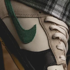 Leder Sneaker*Nike Dunk Low QS *Bicoastal* Light Orewood Brown / Bicoastal / Cream II / Black