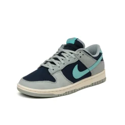 Leder Sneaker*Nike Dunk Low Retro PRM Light Pumice / Green Frost / Dark Obsidian / Coconut Milk