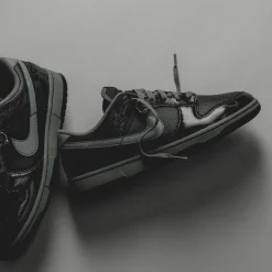 Leder Sneaker*Nike Dunk Low Retro QS *Berlin* Off Noir / Cool Grey / Black / Jade Horizo