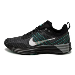 Vegane Sneaker|Retro Runner*Nike Lunar Roam PRM Black / Cool Grey / Aurora Green / Photon Dust
