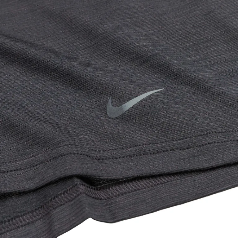 Running|T-Shirts*Nike Run Wool Dri-Fit Adv Long-Sleeve Running Top Black / Anthracite