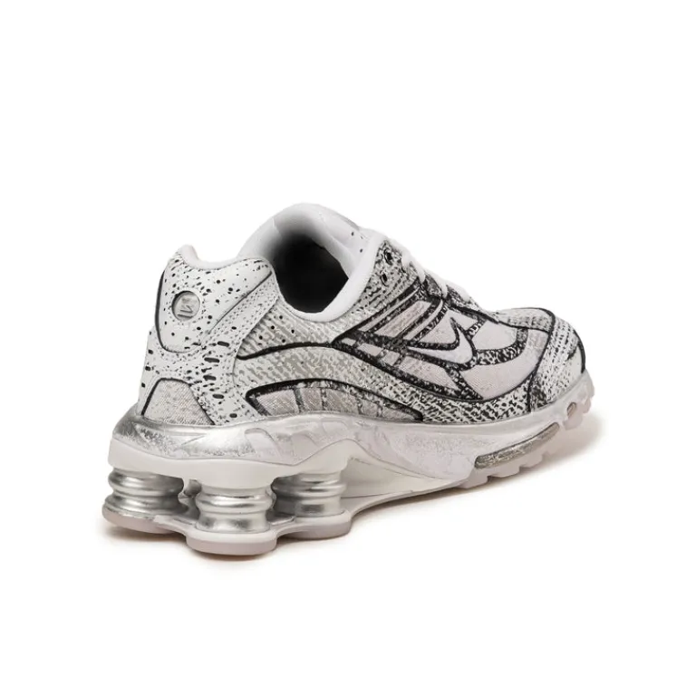 Leder Sneaker|Retro Runner*Nike Shox Ride 2 White / Metallic Platinum / Black / Flat Gold