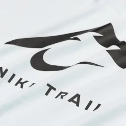T-Shirts*Nike Trail Running T-Shirt Football Grey / Black