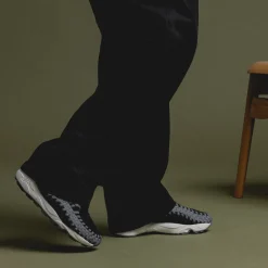 Leder Sneaker|Retro Runner*Nike Wmns Air Footscape Woven *Smoke Grey* Black / Smoke Grey / Sail