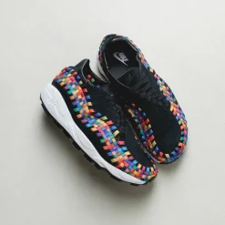 Leder Sneaker|Retro Runner*Nike Wmns Air Footscape Woven Black / Black / White