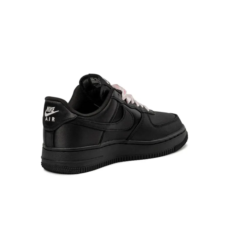 Vegane Sneaker*Nike Wmns Air Force 1 ’07 LV8 Black / Black / Pink Ice