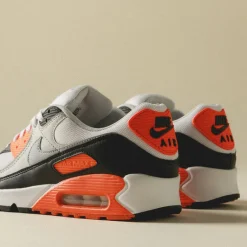 Leder Sneaker|Retro Runner*Nike Wmns Air Max 90 White / Wolf Grey / Photon Dust / Black