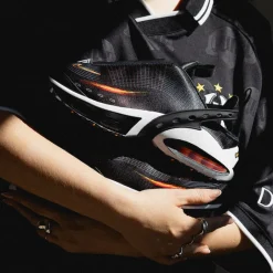 Vegane Sneaker*Nike Wmns Air Max Craze Black / Bright Citrus / White / Platinum Tint