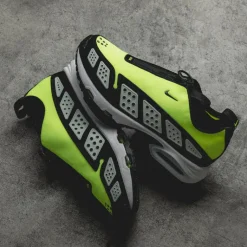 Leder Sneaker|Retro Runner*Nike Wmns Air Max SNDR Volt / Black