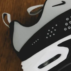 Leder Sneaker|Retro Runner*Nike Wmns Air Max SNDR Silver / Black / White / Anthracite