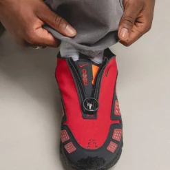 Leder Sneaker|Wasserdichte Sneaker*Nike Wmns Air Max SNDR *GTX* Hyper Crimson / Dark Smoke Grey / Fire Red