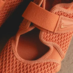 Vegane Sneaker|Ballerinas*Nike Wmns Air Rift Healing Orange / Healing Orange