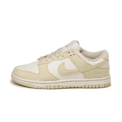 Leder Sneaker*Nike Wmns Dunk Low *Next Nature* Soft Pearl / Beach / Pale Ivory / White