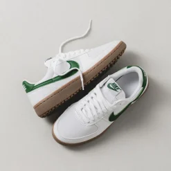 Leder Sneaker|Terrace Casual Sneaker*Nike Wmns Field General White / Gorge Green / Gum Dark Brown