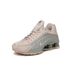 Vegane Sneaker|Retro Runner*Nike Wmns Shox R4 Barely Rose / Metallic Platinum