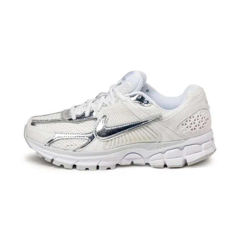 Leder Sneaker|Weiße Sneaker*Nike Wmns Zoom Vomero 5 White / Metallic Silver / Summit White