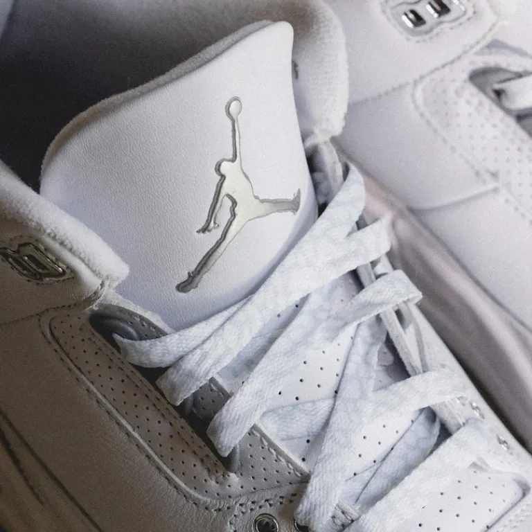 High-Top Sneaker|Leder Sneaker*Jordan NikeAir 3 Retro *Pure Money* White / Metallic Silver / White