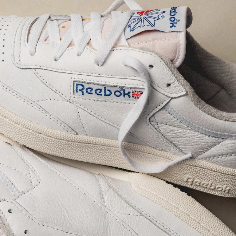Leder Sneaker|Weiße Sneaker*Reebok Club C 85 Vintage Footwear White / Chalk / Vector Blue