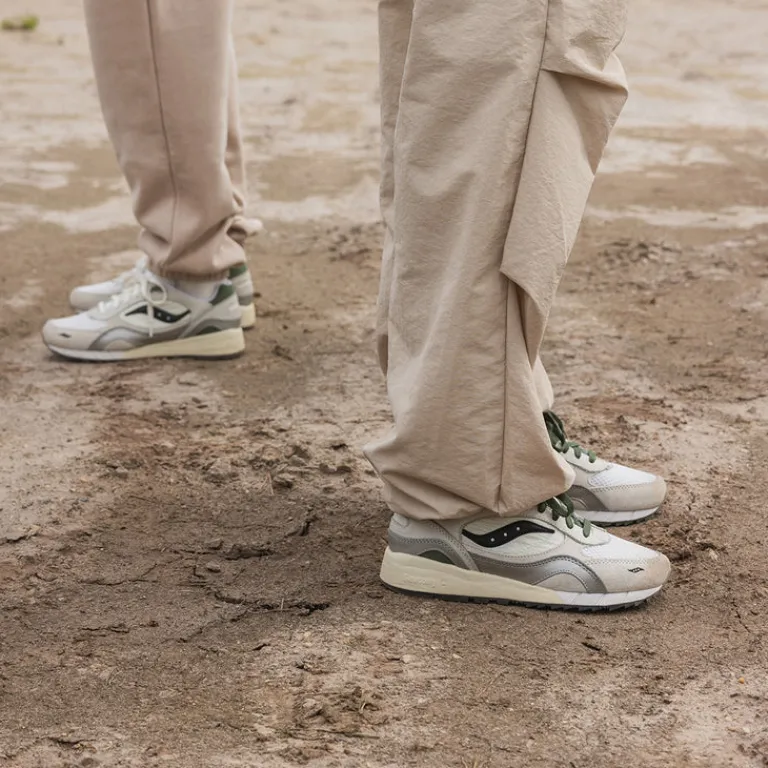 Leder Sneaker|Retro Runner*Saucony x Asphaltgold Shadow 6000 White / Light Grey
